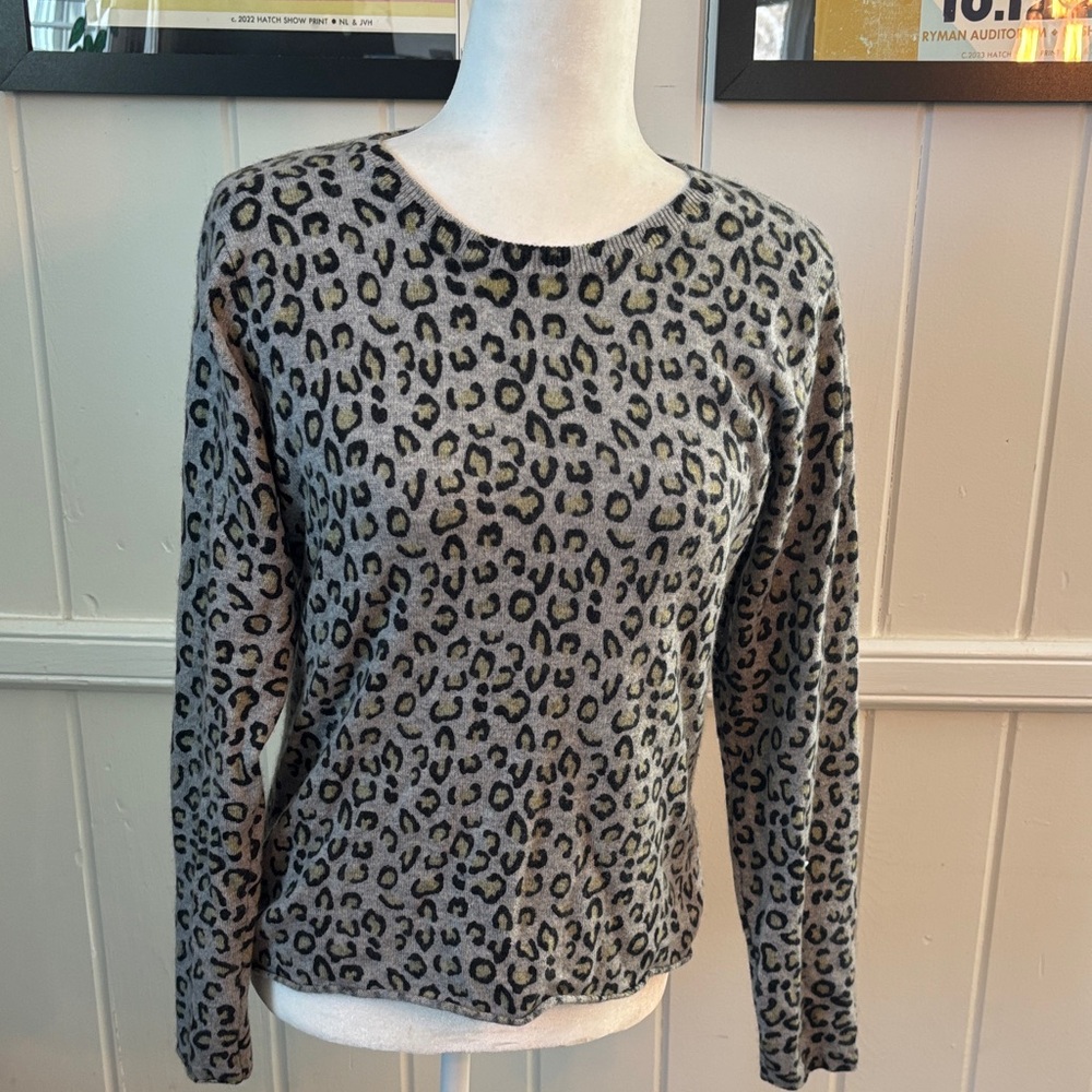 Leopard Print Gray 100% cashmere